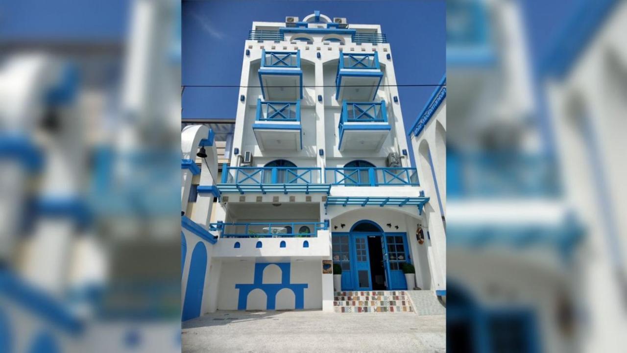 White Mediterranean Dahan Bagian luar foto
